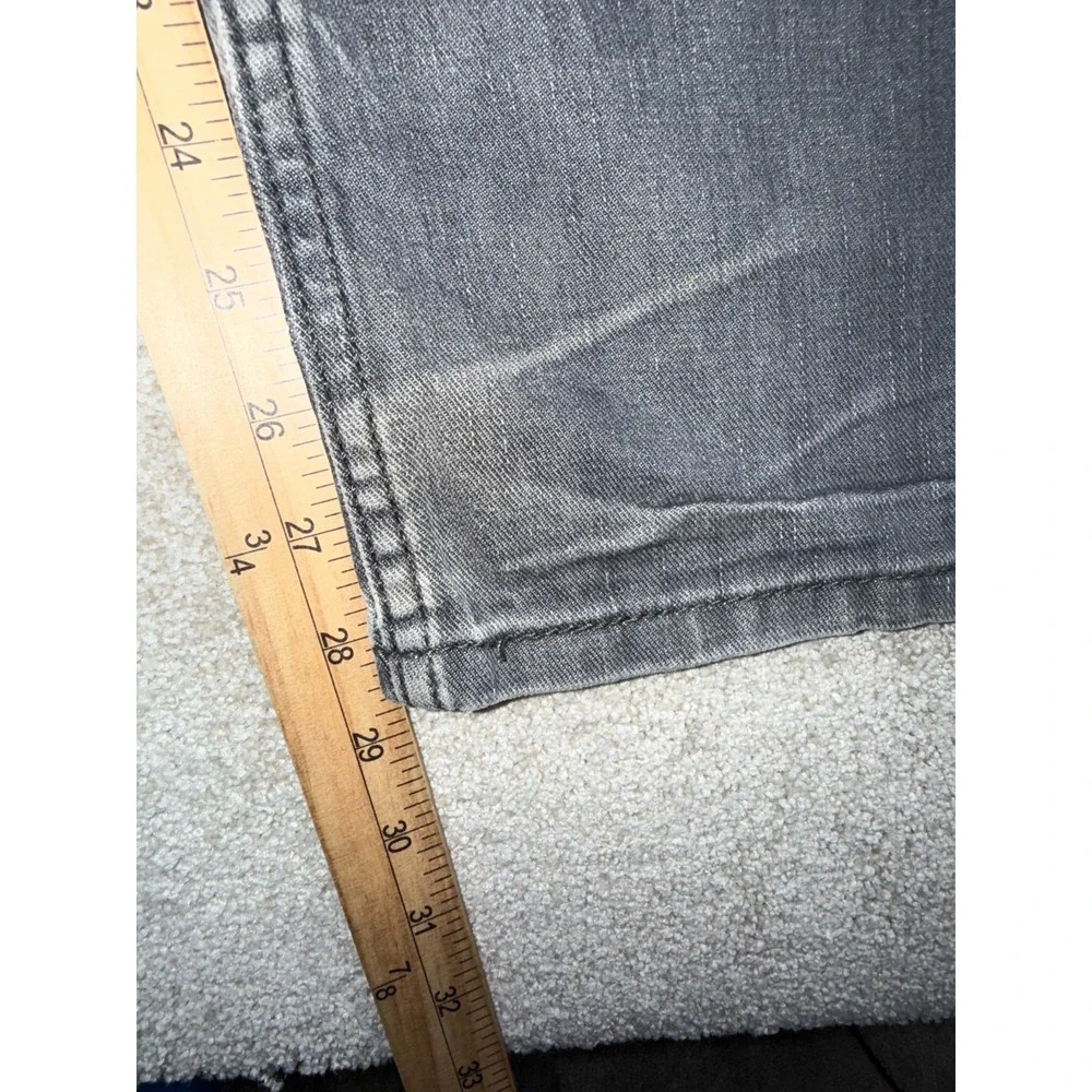 Levi's 514 Straight Fit Jeans Men 34x32 Gray Denim Mid Rise Medium‎ Wash Outdoor